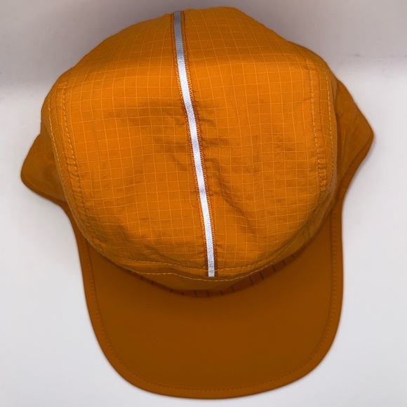 Lululemon Insulated Drawcord Hiking Cap Hat in Orange S / M - Picture 5 of 7